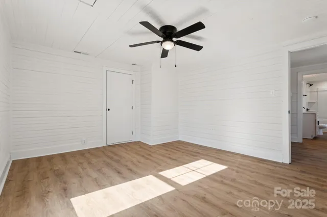 $399,000 | 828 North Main Street, Mount Pleasant, NC 28124