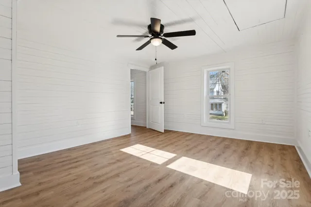 $399,000 | 828 North Main Street, Mount Pleasant, NC 28124