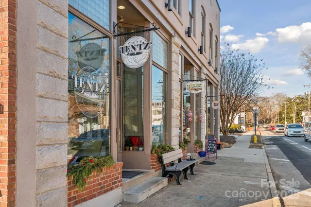 $399,000 | 828 North Main Street, Mount Pleasant, NC 28124