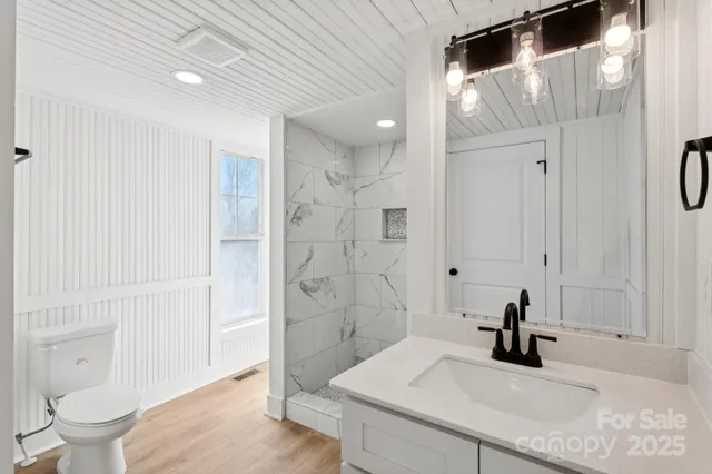 $399,000 | 828 North Main Street, Mount Pleasant, NC 28124