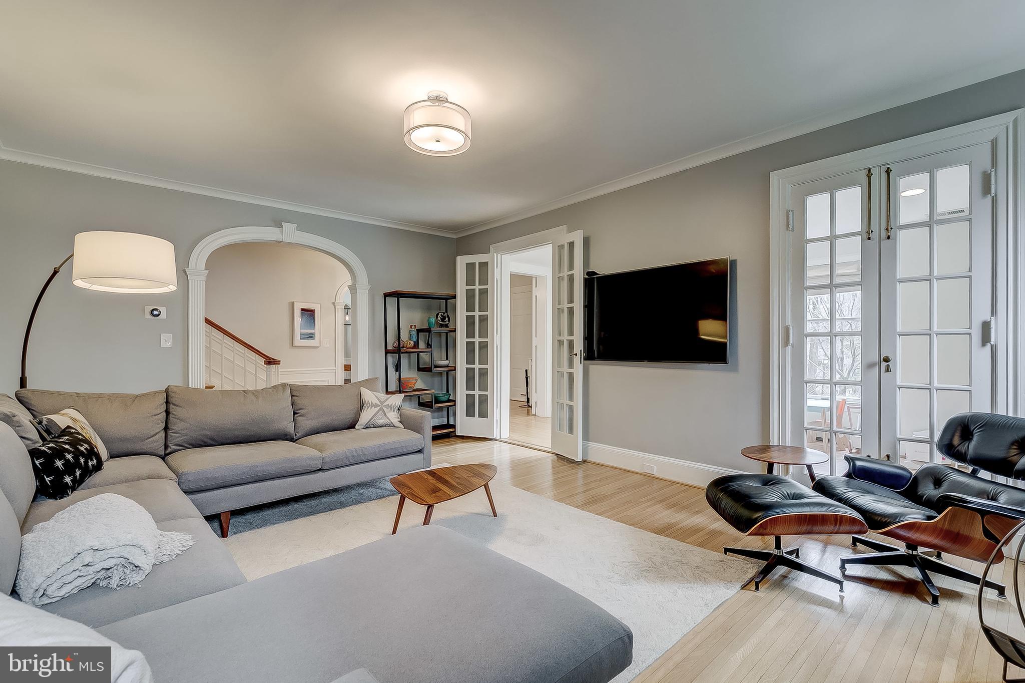 104 Elmwood Road Baltimore, MD 21210 - Photo 13 of 38