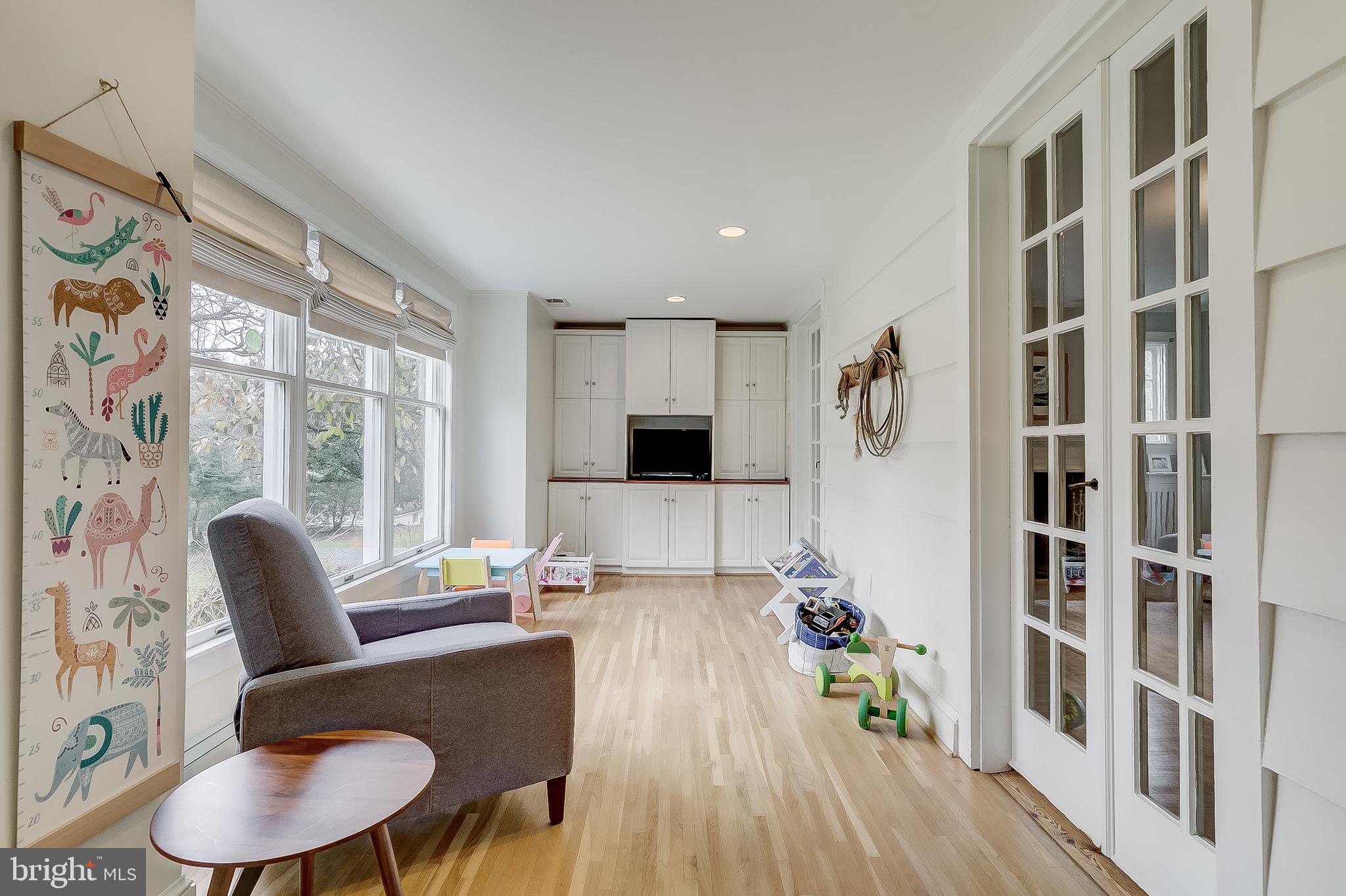 104 Elmwood Road Baltimore, MD 21210 - Photo 15 of 38