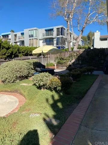$4,500 | 140 4th Street, Unit C, Del Mar, CA 92014