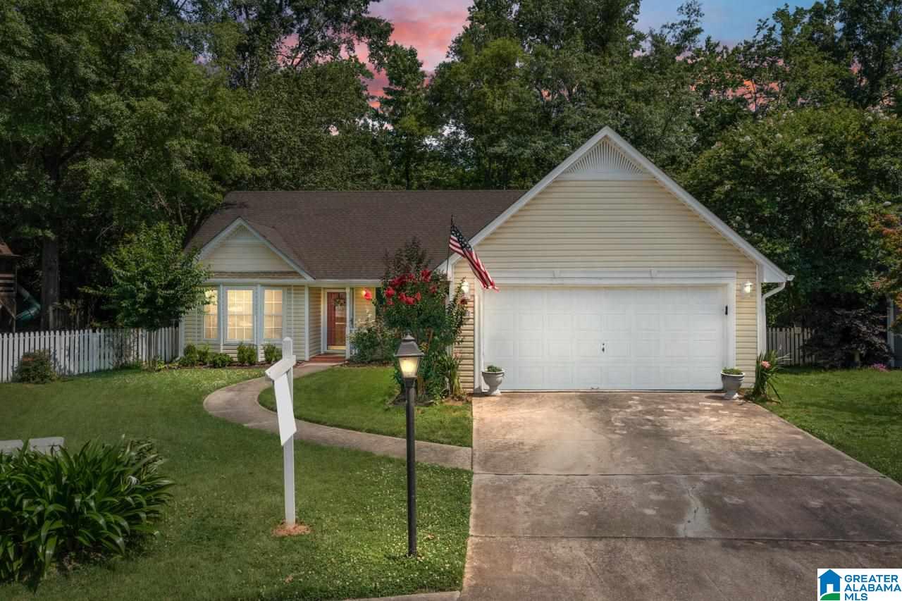 1587 Timber Court Helena, AL 35080 - Photo 2 of 31