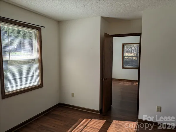 $1,400 | 119 Birdie Court, Mooresville, NC 28117