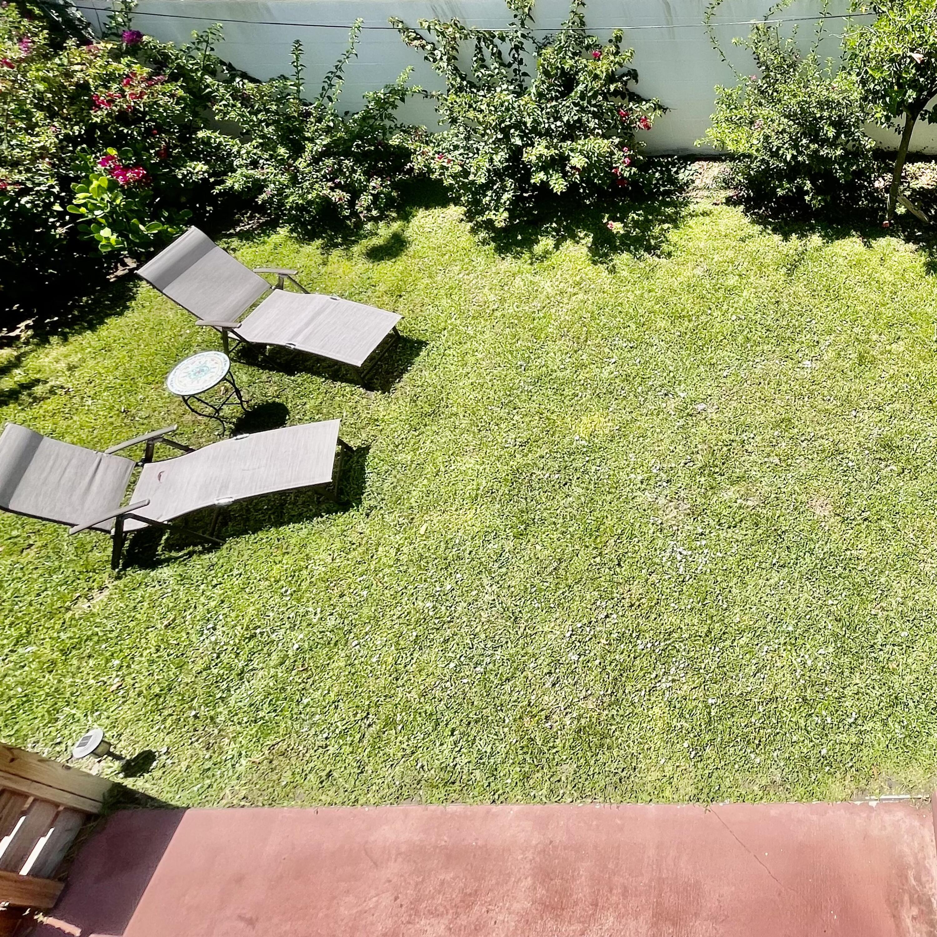 470 Mars Way Juno Beach, FL 33408 - Photo 6 of 18 Backyard