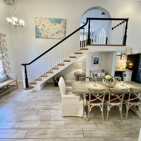 $6,000 | 470 Mars Way, Juno Beach, FL 33408