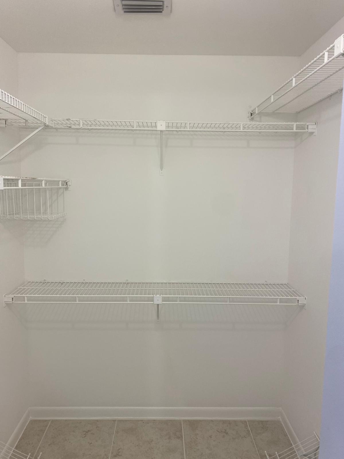 9973 Three Lakes Circle Boca Raton, FL 33428 - Photo 10 of 19 d6f51ecd-8e1a-461f-934e-dc09051e5e3b