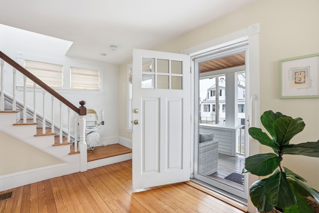 62 C Street Hull, MA 02045 - Photo 6 of 40