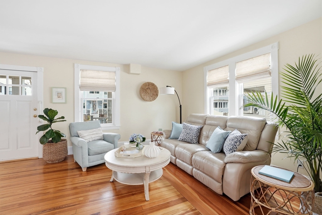 62 C Street Hull, MA 02045 - Photo 10 of 40