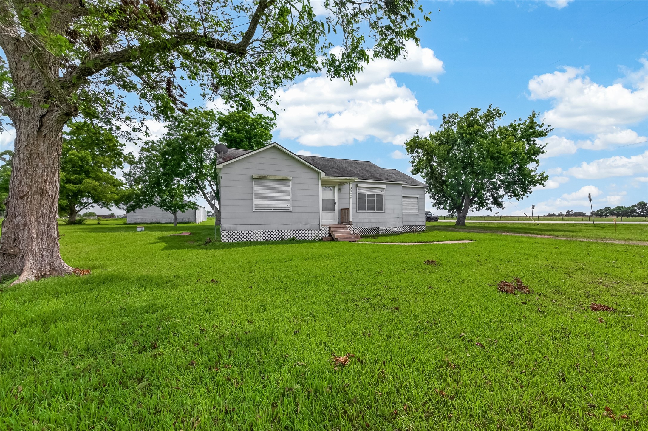 9006 FM 361 Road Needville, TX 77461 - Photo 9 of 50