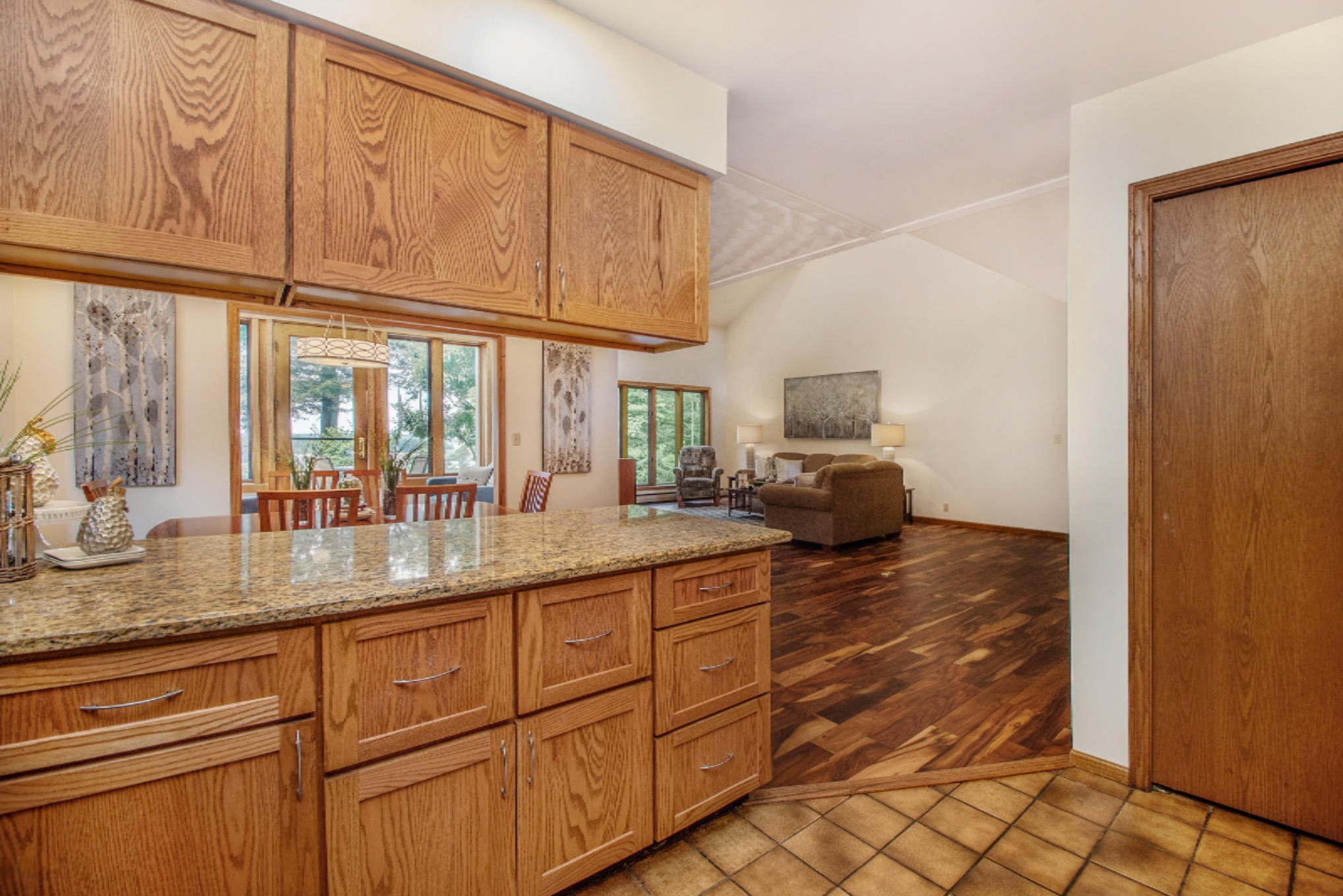 37261 County Road 669 Decatur, MI 49045 - Photo 39 of 64 Kitchen