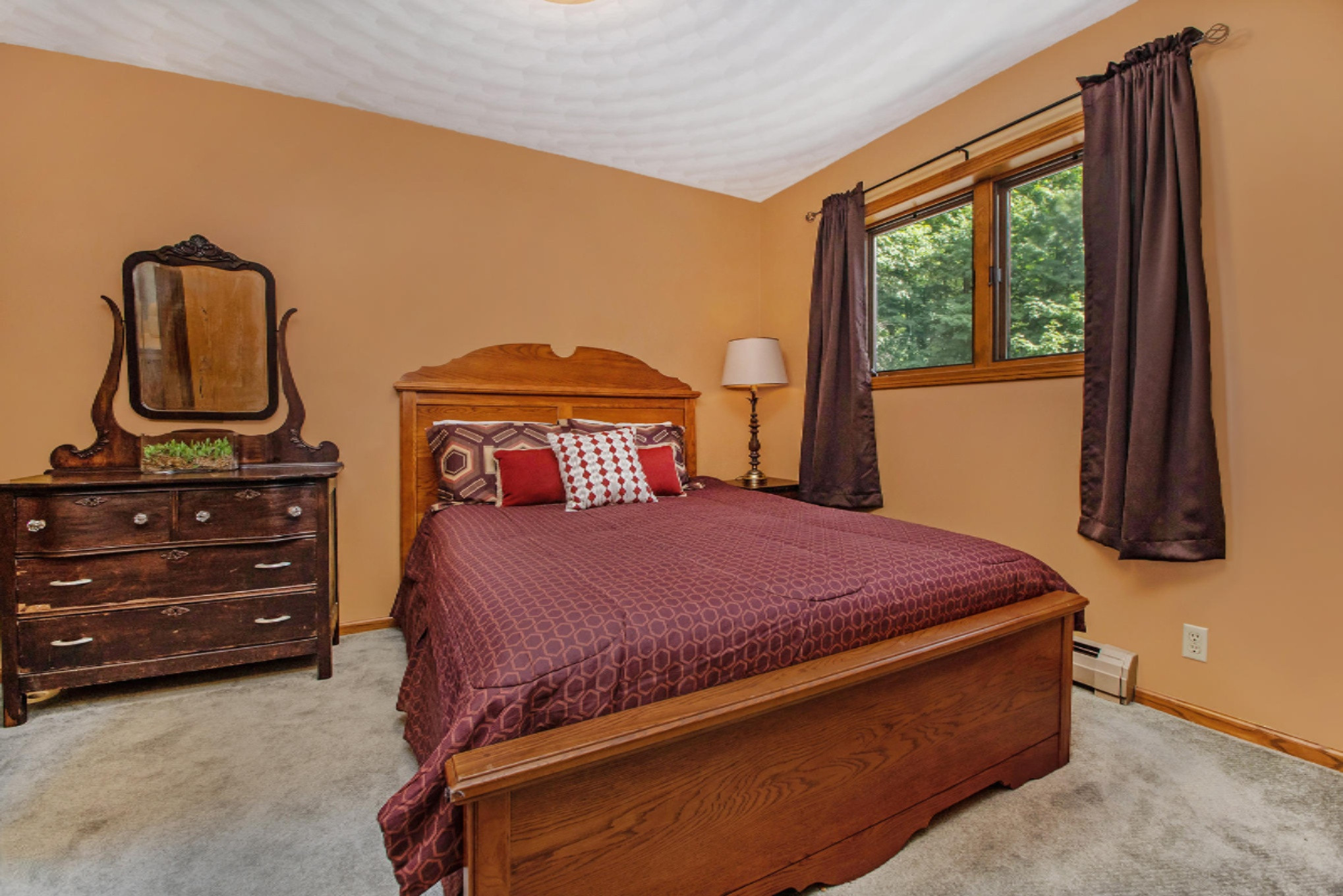 37261 County Road 669 Decatur, MI 49045 - Photo 56 of 64 Upstairs Bedroom