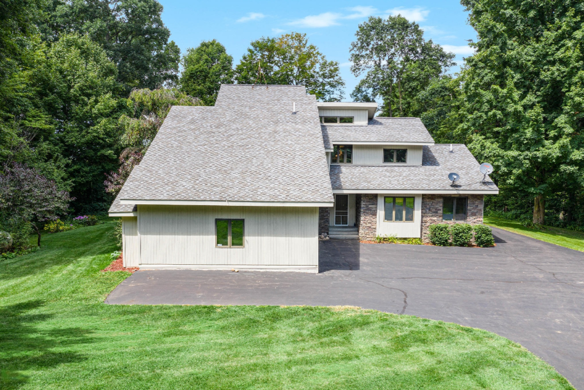 37261 County Road 669 Decatur, MI 49045 - Photo 63 of 64 Exterior