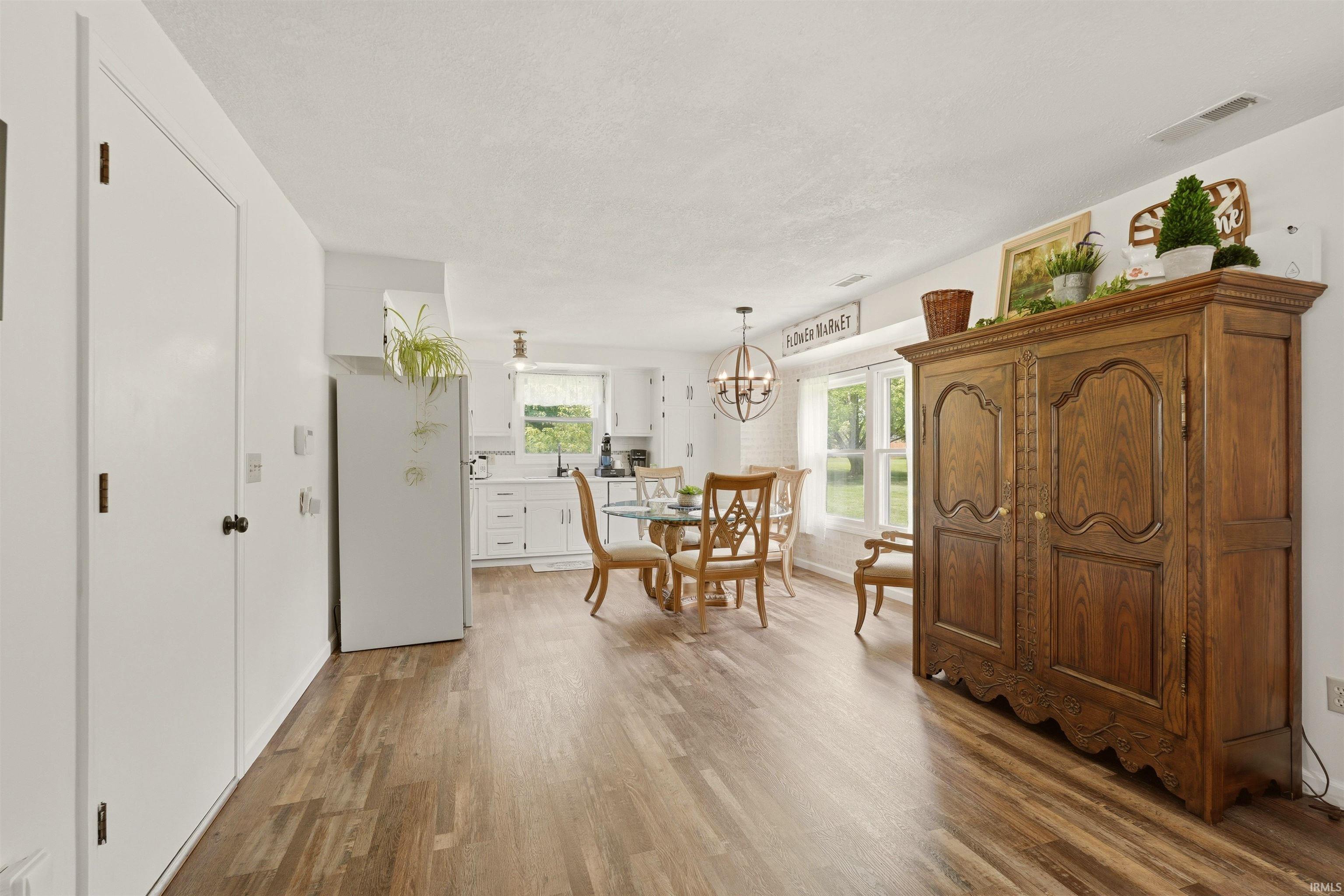 9622 Buck Court Fort Wayne, IN 46804 - Photo 14 of 31 Gallery Image 14