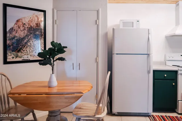 a close view of dining table