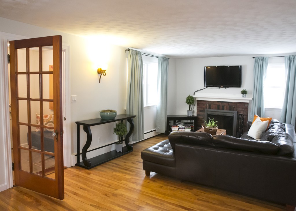 110 Old Mill Road Shrewsbury, MA 01545 - Photo 2 of 26 Gallery Image 2