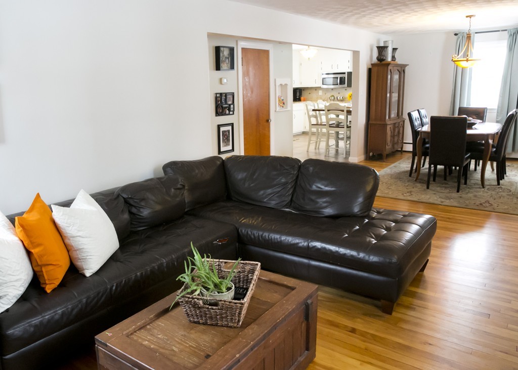 110 Old Mill Road Shrewsbury, MA 01545 - Photo 3 of 26 Gallery Image 3