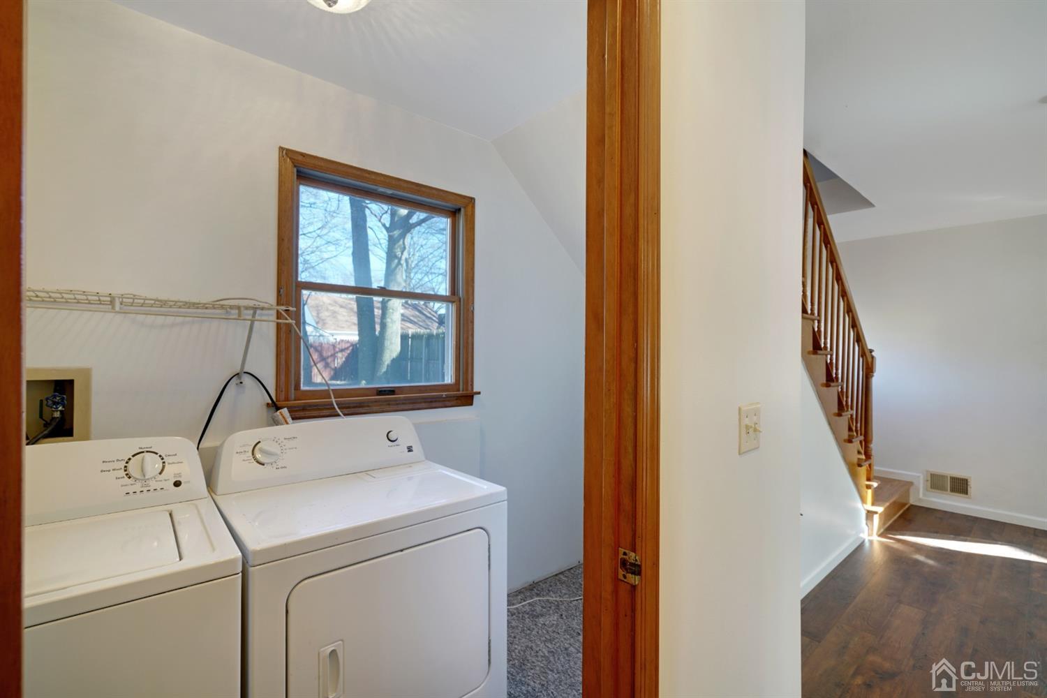 83 Winthrop Road Edison, NJ 08817 - Photo 34 of 36 a utility room with dryer and washer