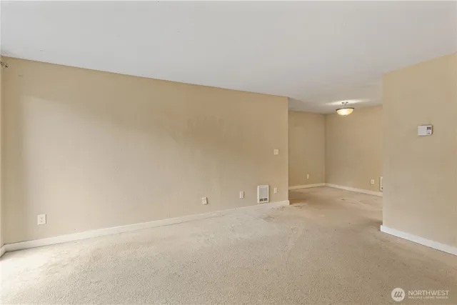 $290,000 | 16817 Larch Way, Unit F206, Lynnwood, WA 98037