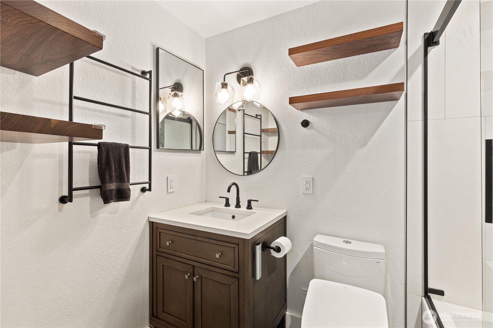 16817 Larch Way, Unit F206 Lynnwood, WA 98037 - Photo 21 of 35