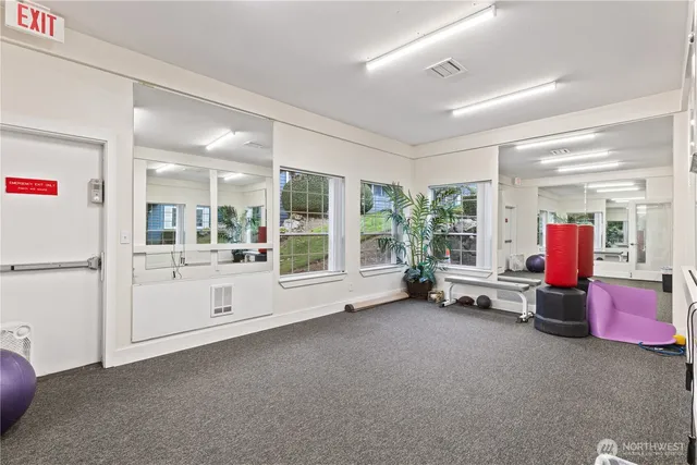 $290,000 | 16817 Larch Way, Unit F206, Lynnwood, WA 98037