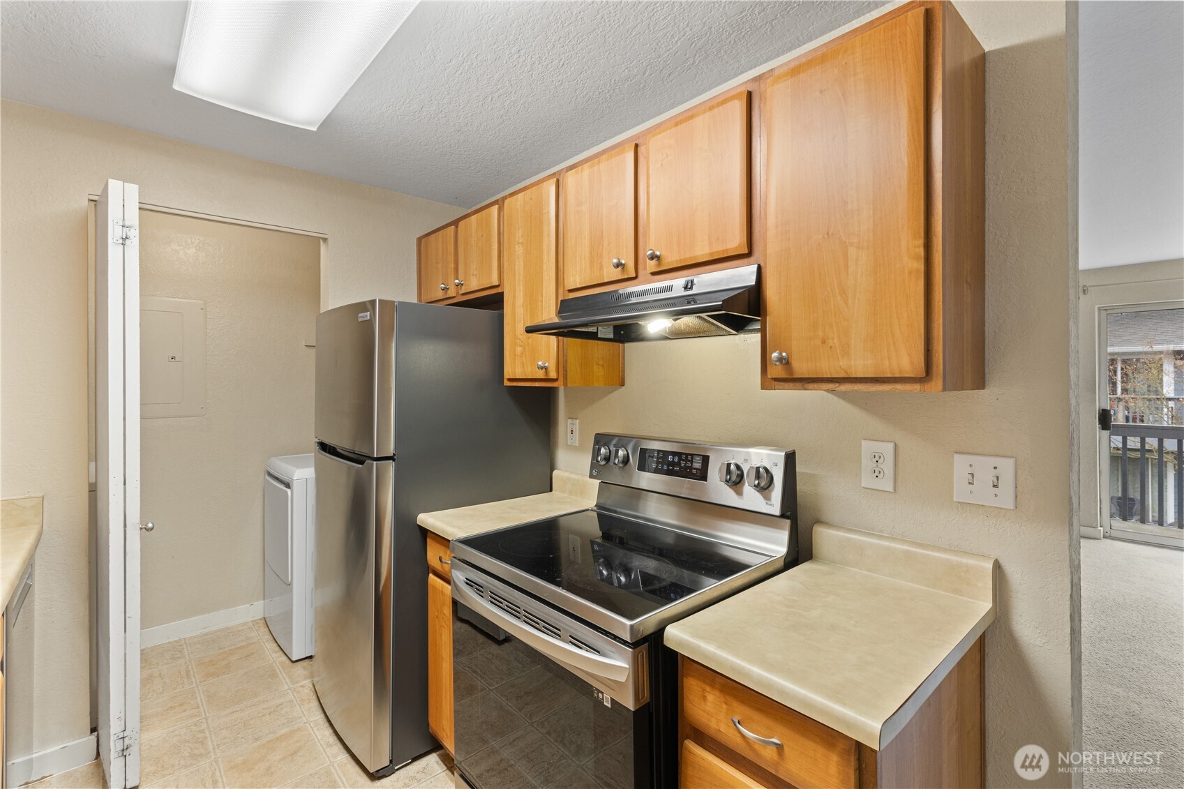 16817 Larch Way, Unit F206 Lynnwood, WA 98037 - Photo 9 of 35