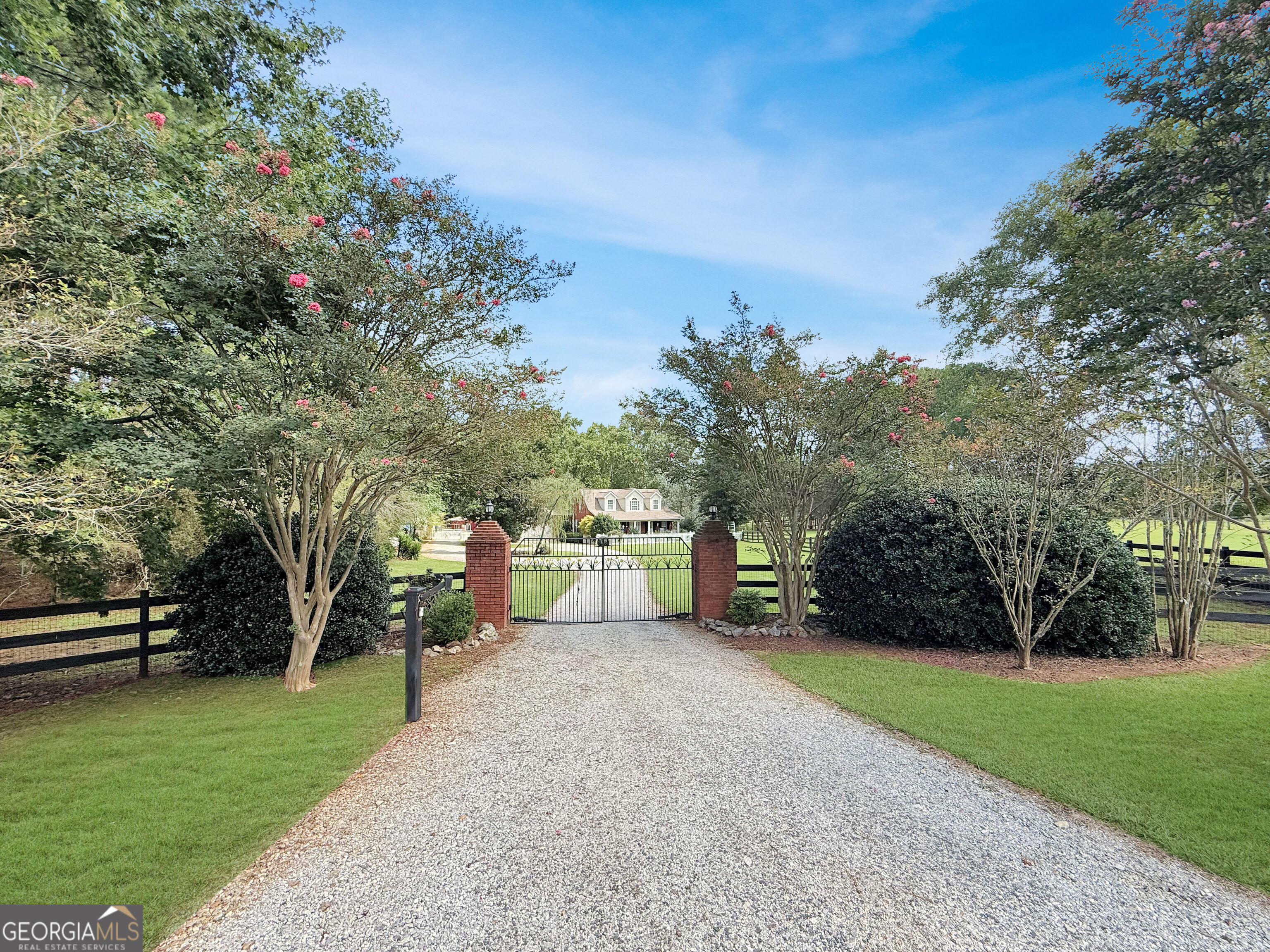 1040 Essex Road Watkinsville, GA 30677 - Photo 1 of 71