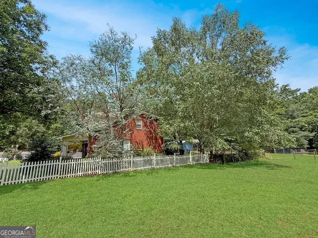 $899,900 | 1040 Essex Road, Watkinsville, GA 30677