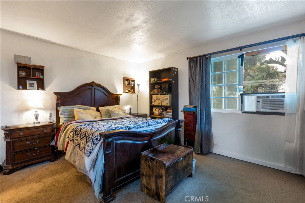 9453 Alder Street Rancho Cucamonga, CA 91730 - Photo 6 of 34