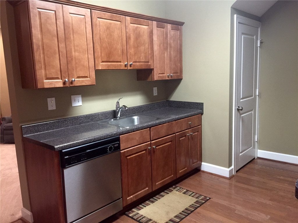 1957 Wire Road, Unit 15 Auburn, AL 36832 - Photo 9 of 14 Gallery Image 9