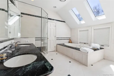 $1,599,000 | 34 Turner Drive, Chappaqua, NY 10514