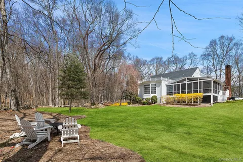 $1,599,000 | 34 Turner Drive, Chappaqua, NY 10514