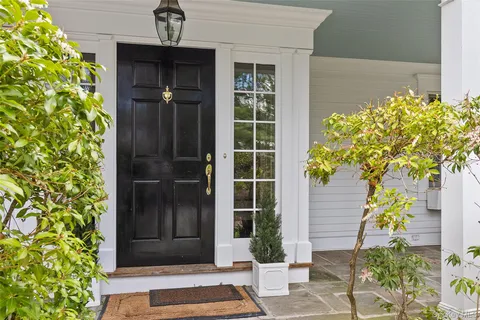 $1,599,000 | 34 Turner Drive, Chappaqua, NY 10514