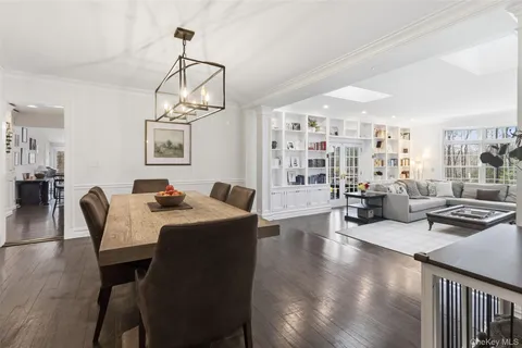 $1,599,000 | 34 Turner Drive, Chappaqua, NY 10514