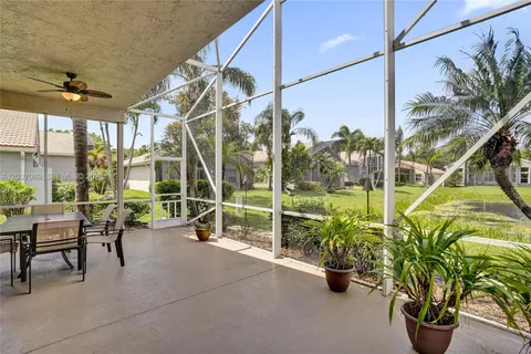 $550,000 | 8257 La Jolla Vista Lane, Lake Worth, FL 33467