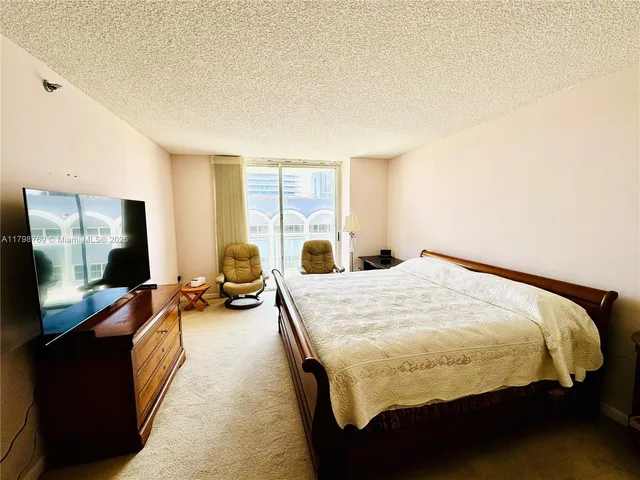 $880,000 | 8855 Collins Avenue, Unit 7H, Surfside, FL 33154