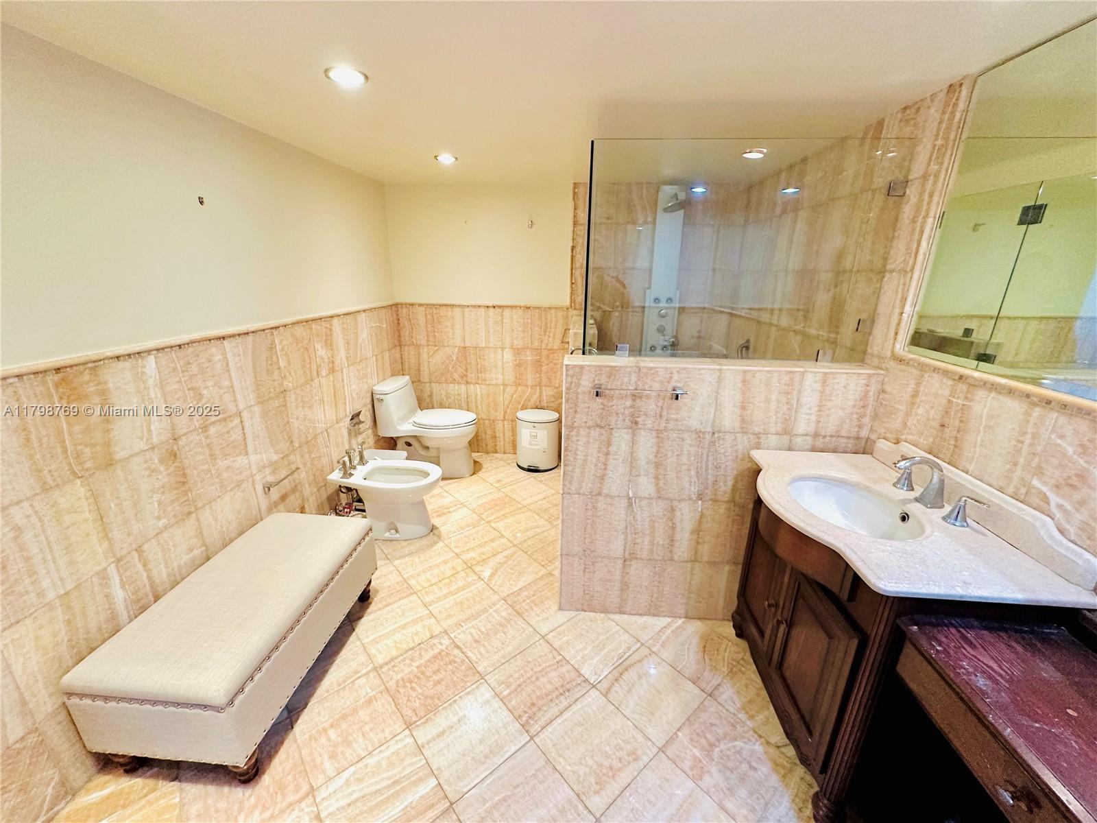 8855 Collins Avenue, Unit 7H Surfside, FL 33154 - Photo 33 of 56