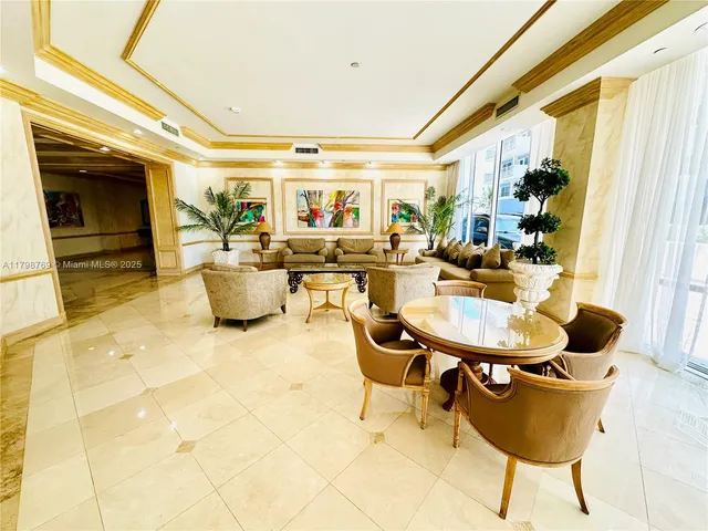 $880,000 | 8855 Collins Avenue, Unit 7H, Surfside, FL 33154