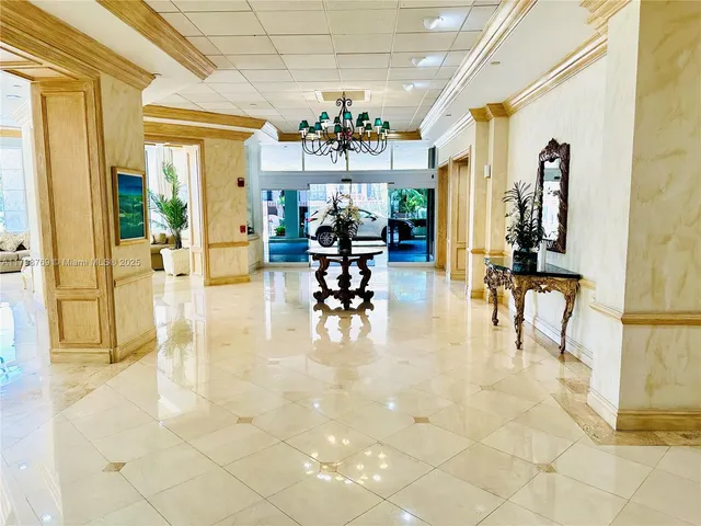 $880,000 | 8855 Collins Avenue, Unit 7H, Surfside, FL 33154