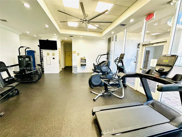 $880,000 | 8855 Collins Avenue, Unit 7H, Surfside, FL 33154