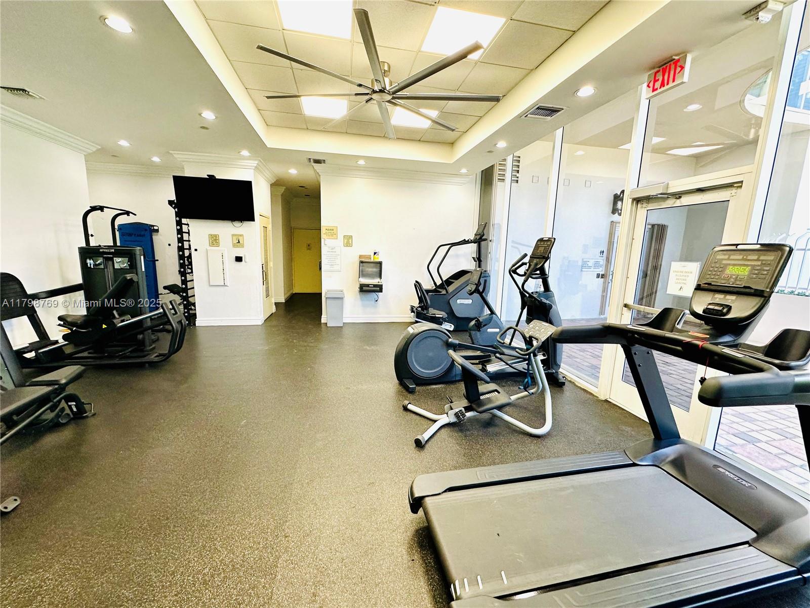 8855 Collins Avenue, Unit 7H Surfside, FL 33154 - Photo 42 of 56