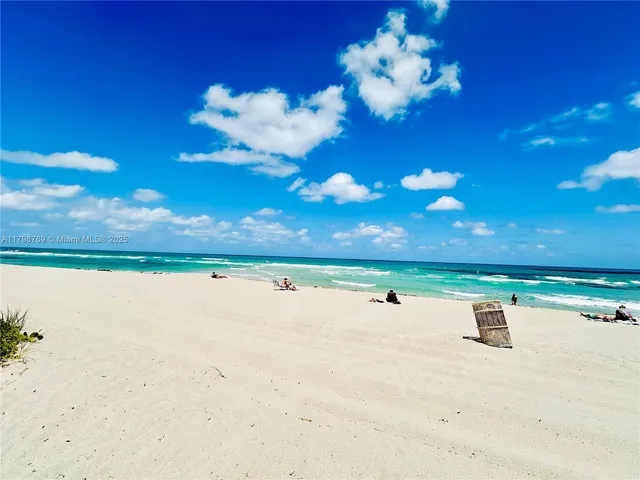 $880,000 | 8855 Collins Avenue, Unit 7H, Surfside, FL 33154