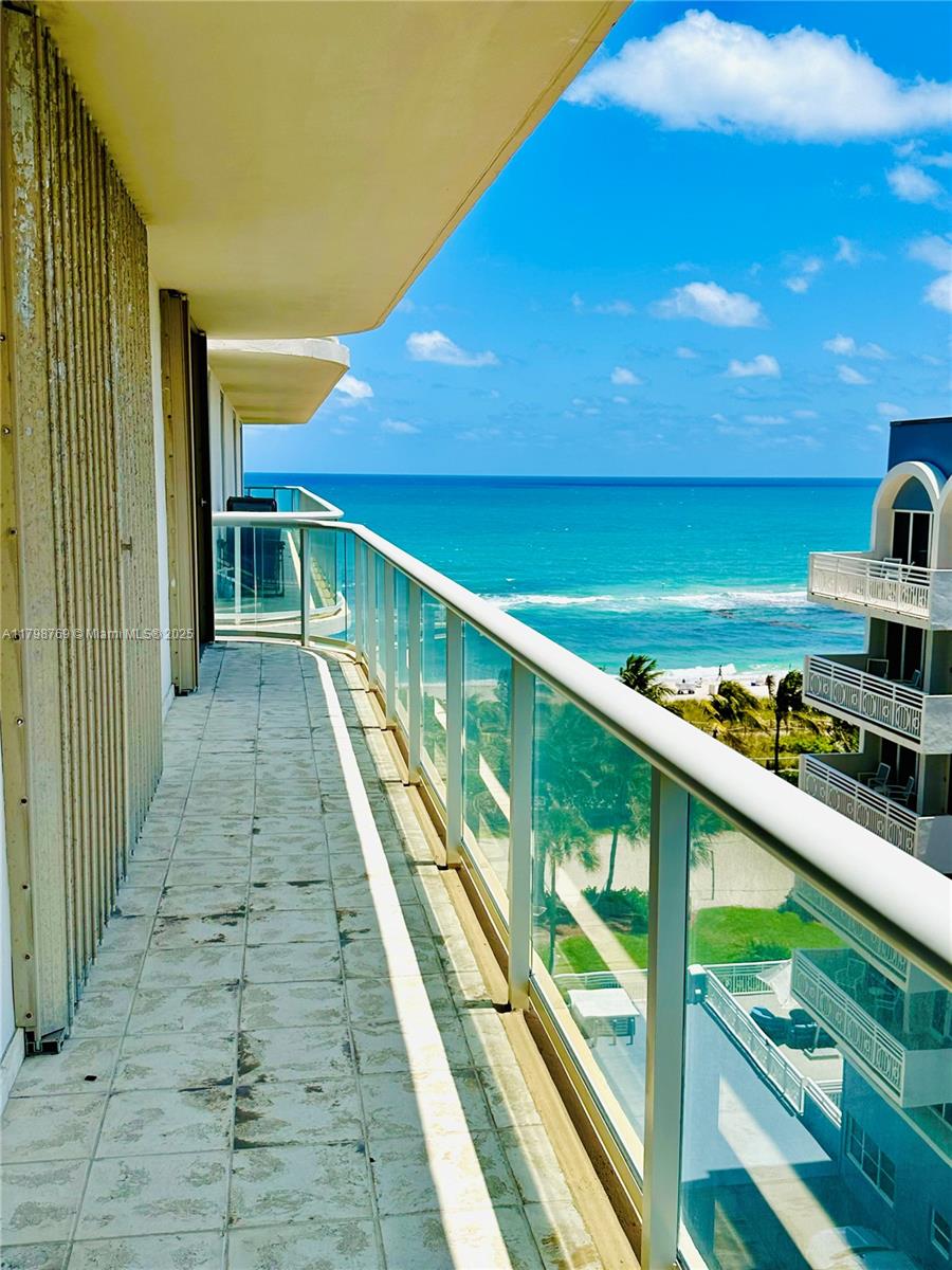 8855 Collins Avenue, Unit 7H Surfside, FL 33154 - Photo 8 of 56