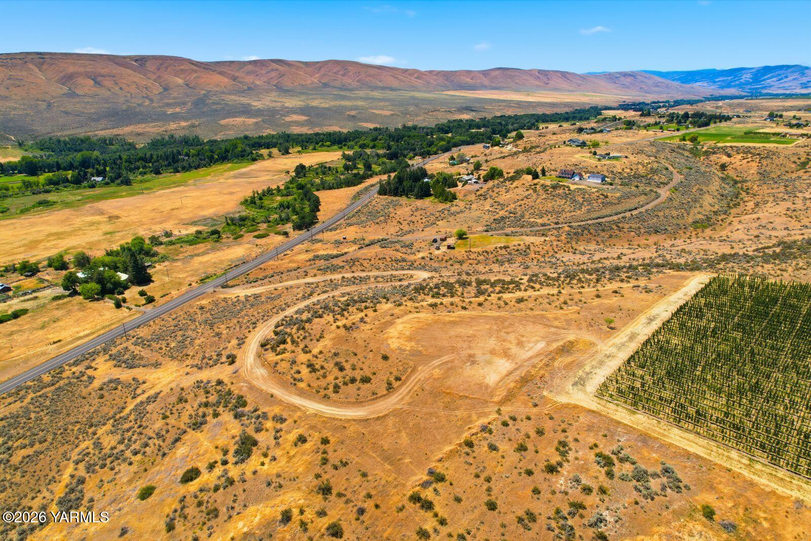 17011 Ahtanum Road Yakima, WA 98903 - Photo 10 of 16 10 drone