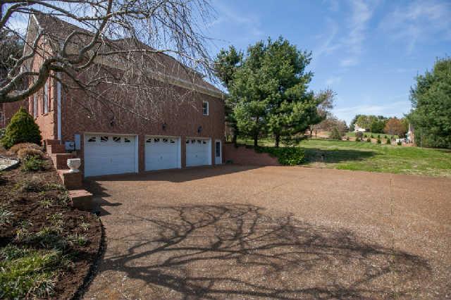 4203 Warren Road Franklin, TN 37067 - Photo 3 of 20
