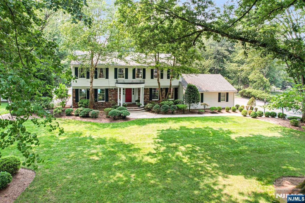 7 Arthur Court Demarest, NJ 07627 - Photo 38 of 46