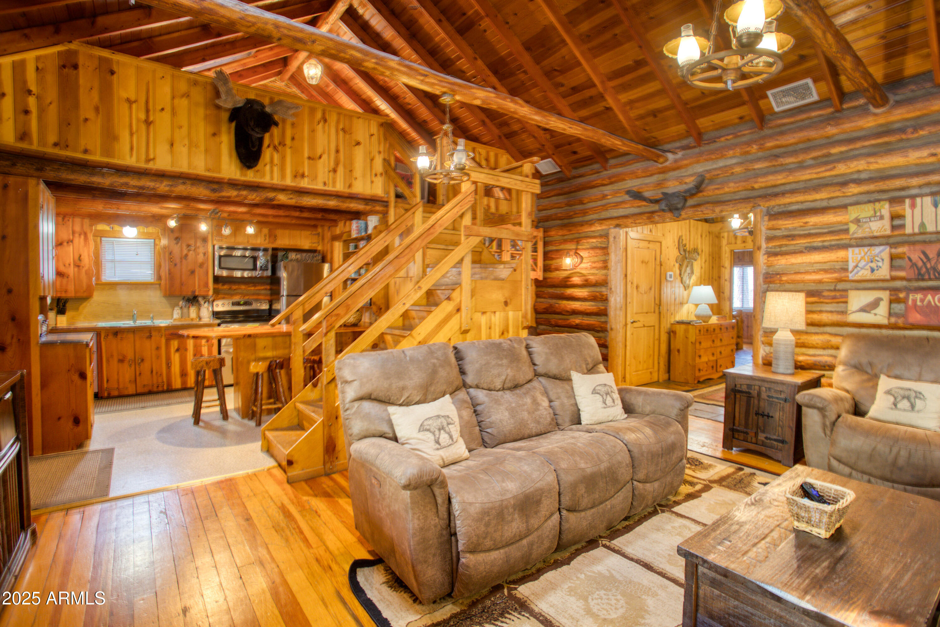 669 Monarch Circle Lakeside, AZ 85929 - Photo 3 of 43 Great Room