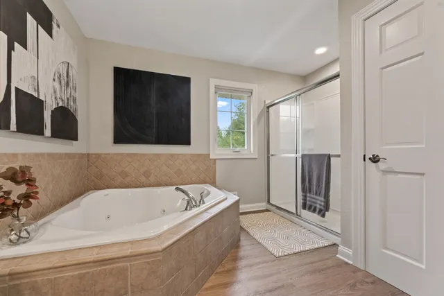 $665,000 | 284 Sand Hill Lane, Dousman, WI 53118