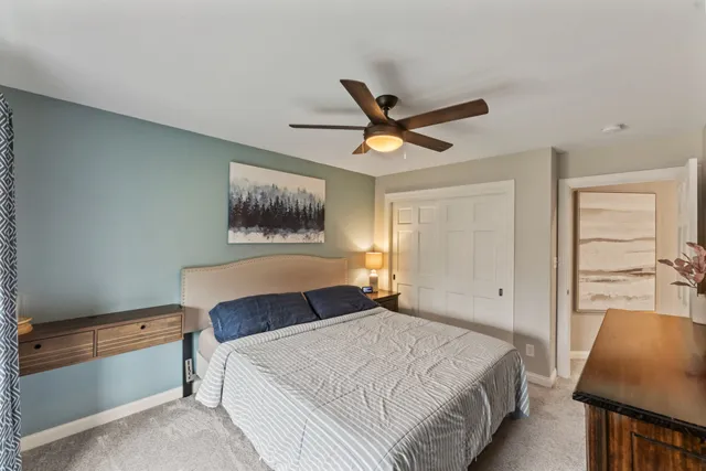 $665,000 | 284 Sand Hill Lane, Dousman, WI 53118